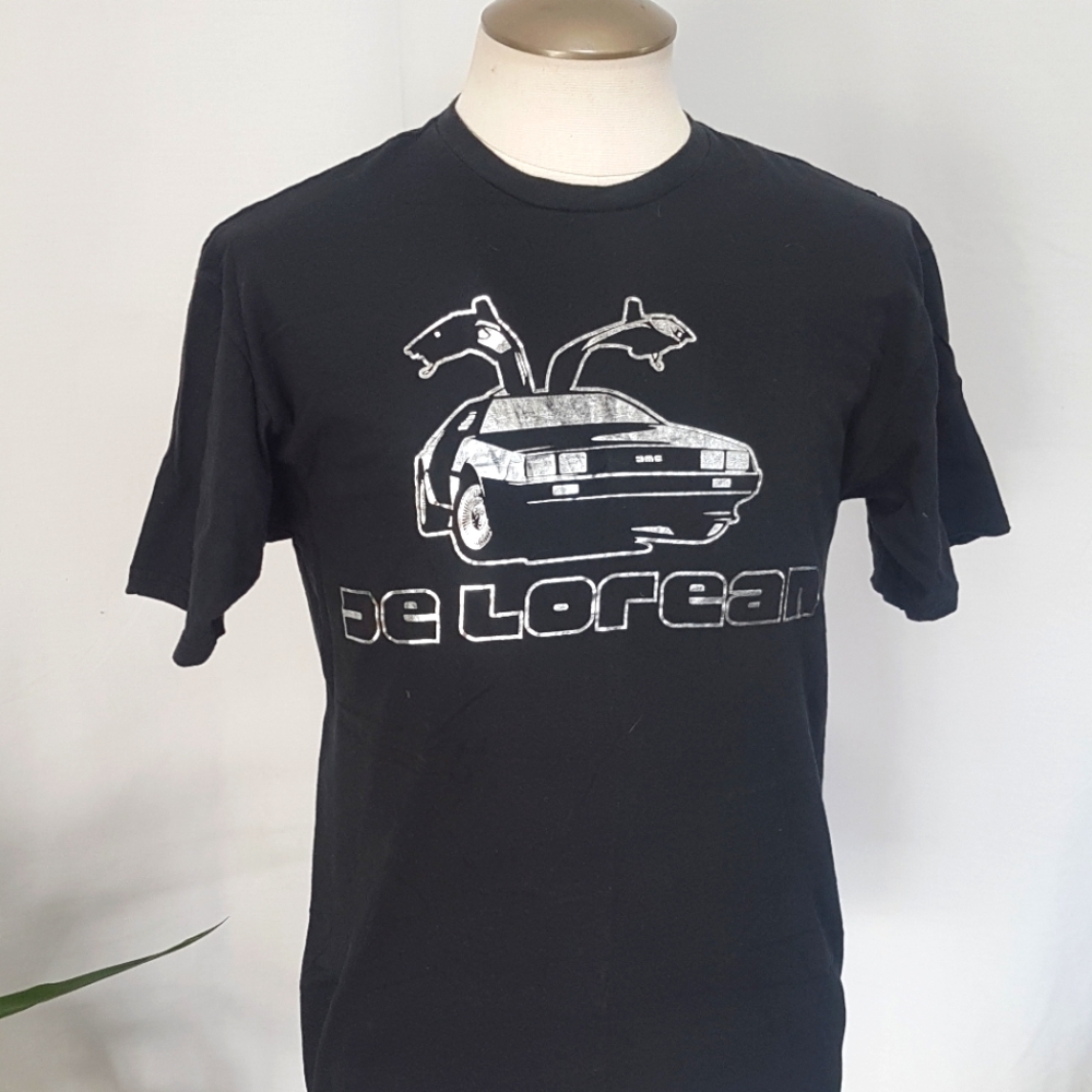 Deloreon T-Shirt